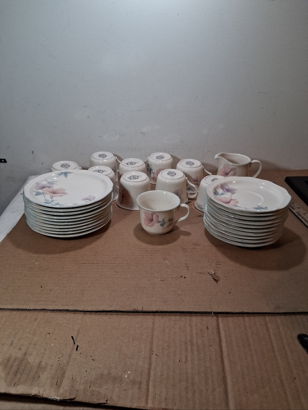 61 Vintage Noritake Gala Cuisine Coram 7910 30 Each Cups, Saucers,Bread Plates